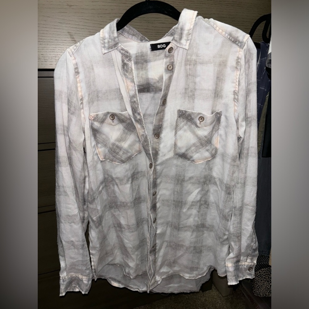 Urban Outfitters lightweight flannel - size S